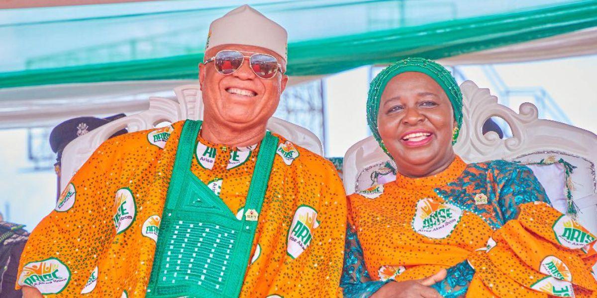 BREAKING: Akwa Ibom governor Eno breaks silence after wife's death ...